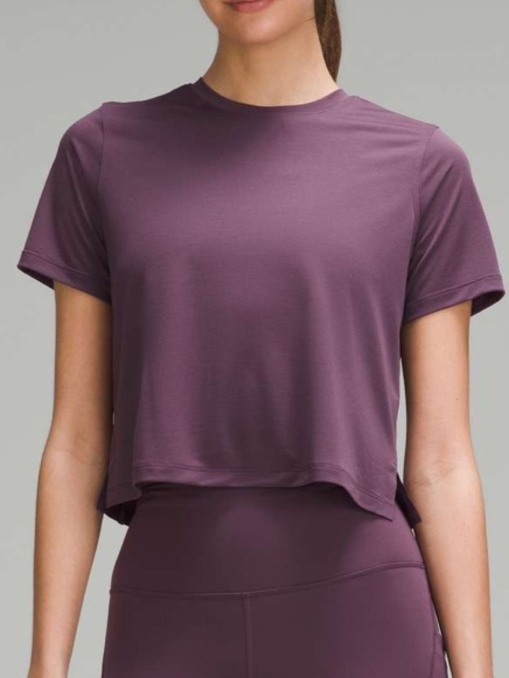 Lululemon Ultralight Waist-Length T-Shirt
Grape Thistle Short Sleeve Semi Crop-2